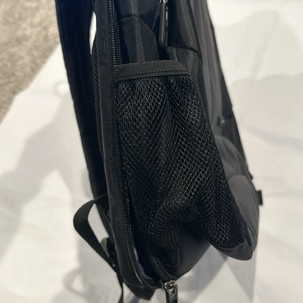 Samsonite Black Laptop Backpack - Picture 8 of 9